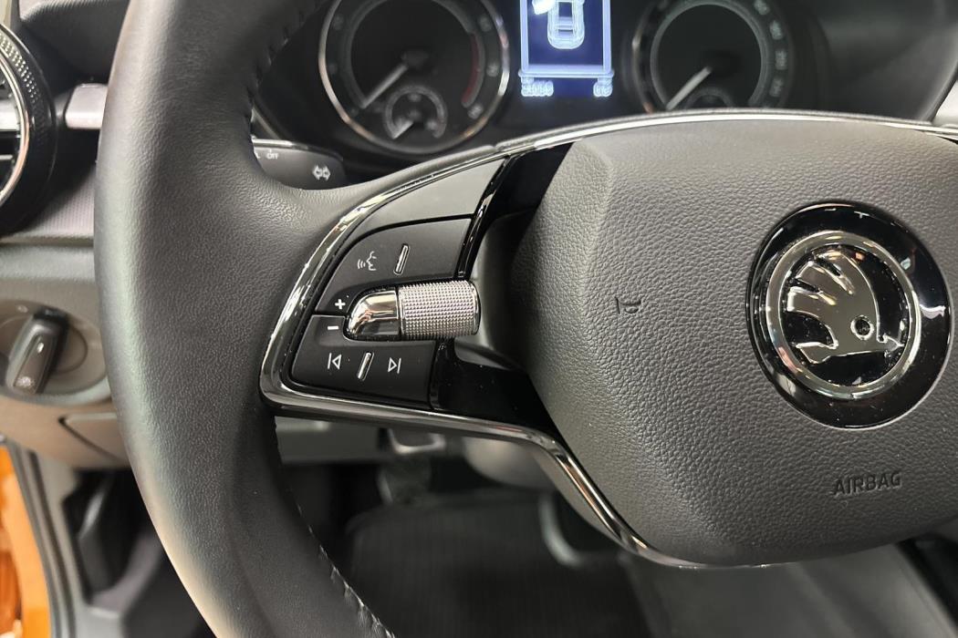 SKODA FABIA 2023