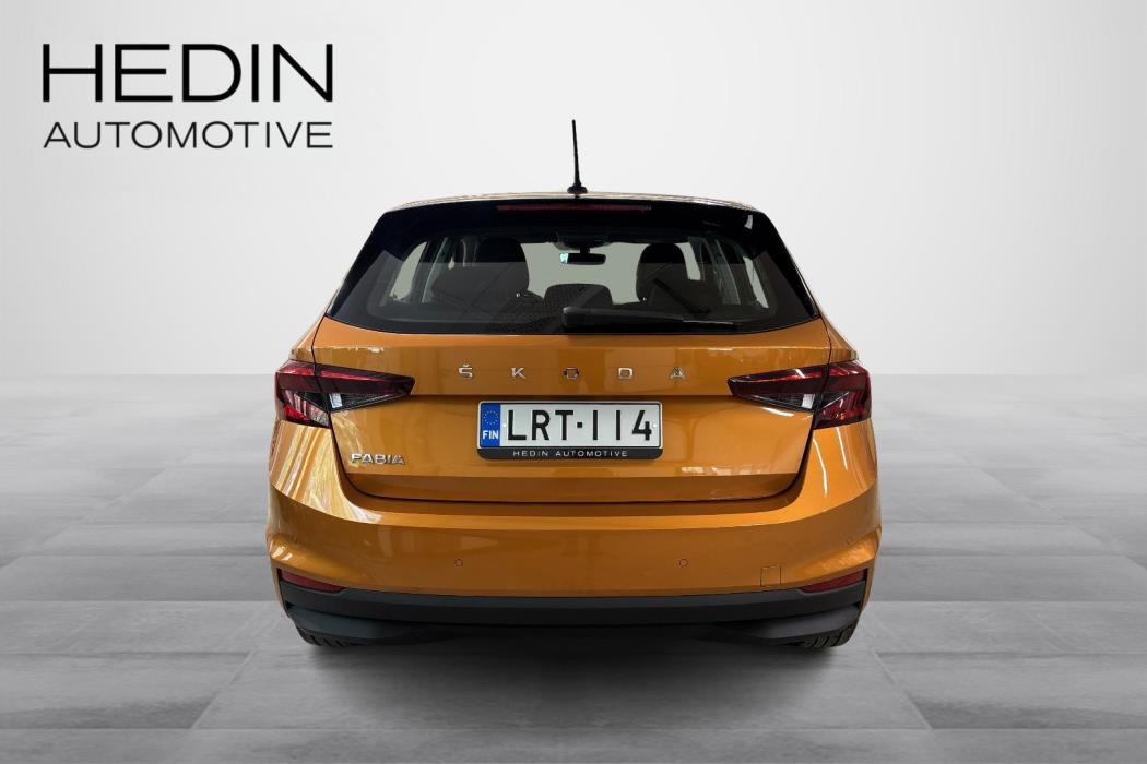 SKODA FABIA 2023