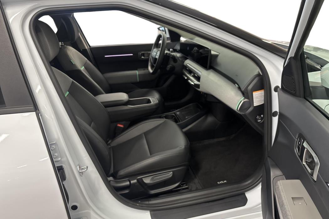Kia EV4 2025