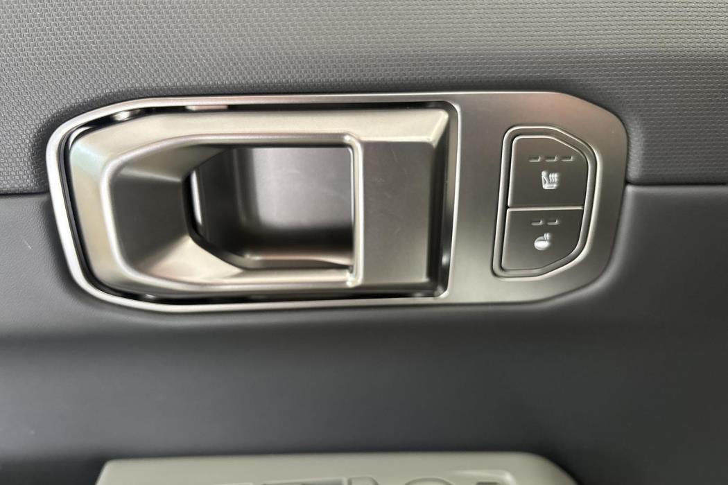Kia EV4 2025