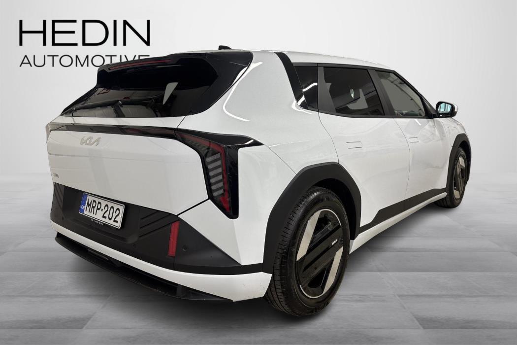 Kia EV4 2025