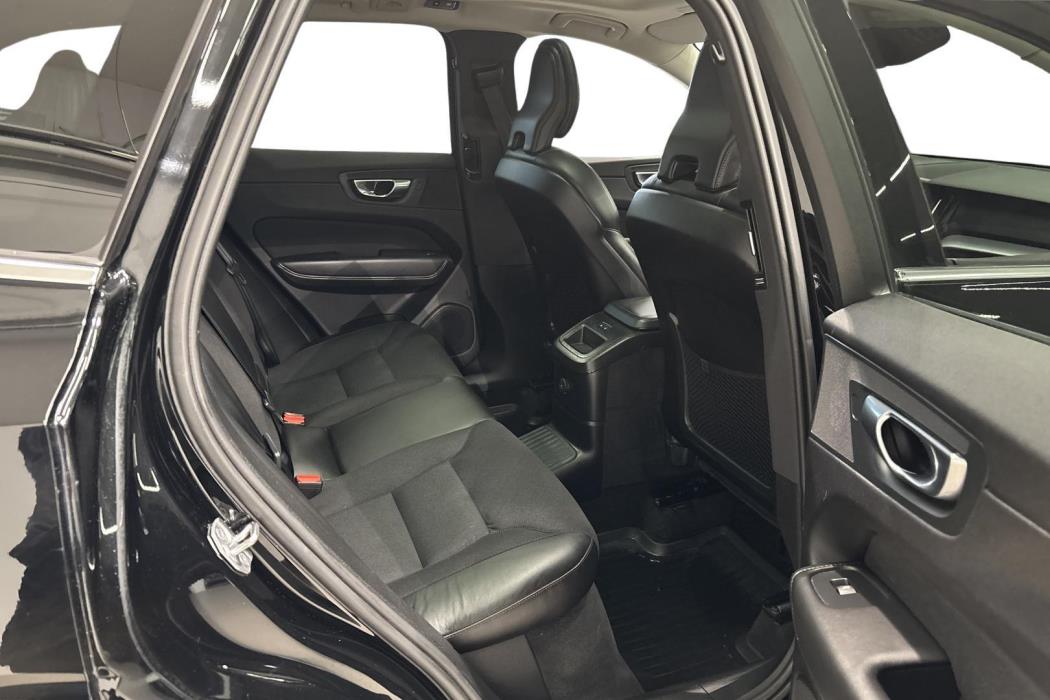 VOLVO XC60 2020