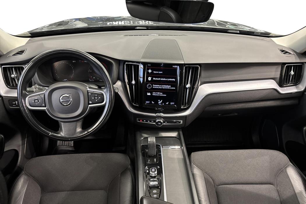 VOLVO XC60 2020