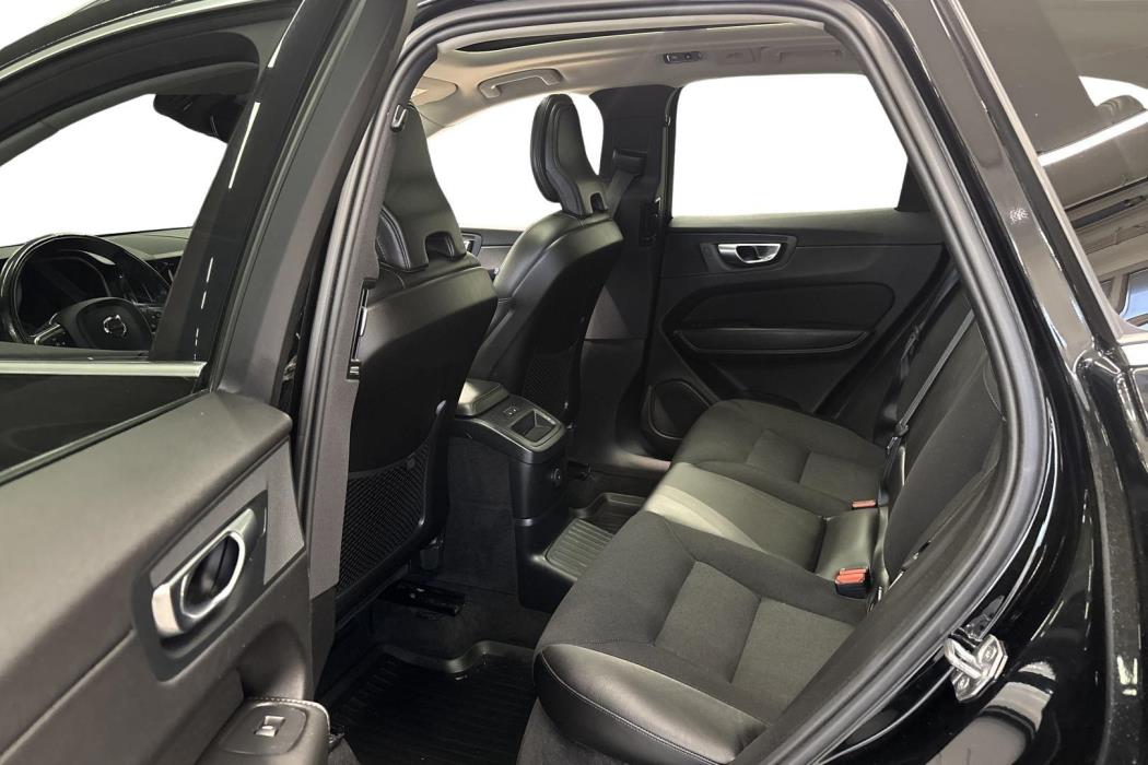VOLVO XC60 2020