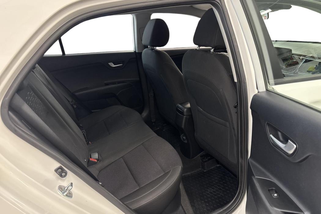 KIA Rio 2021