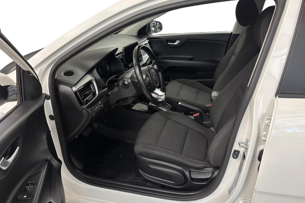 KIA Rio 2021