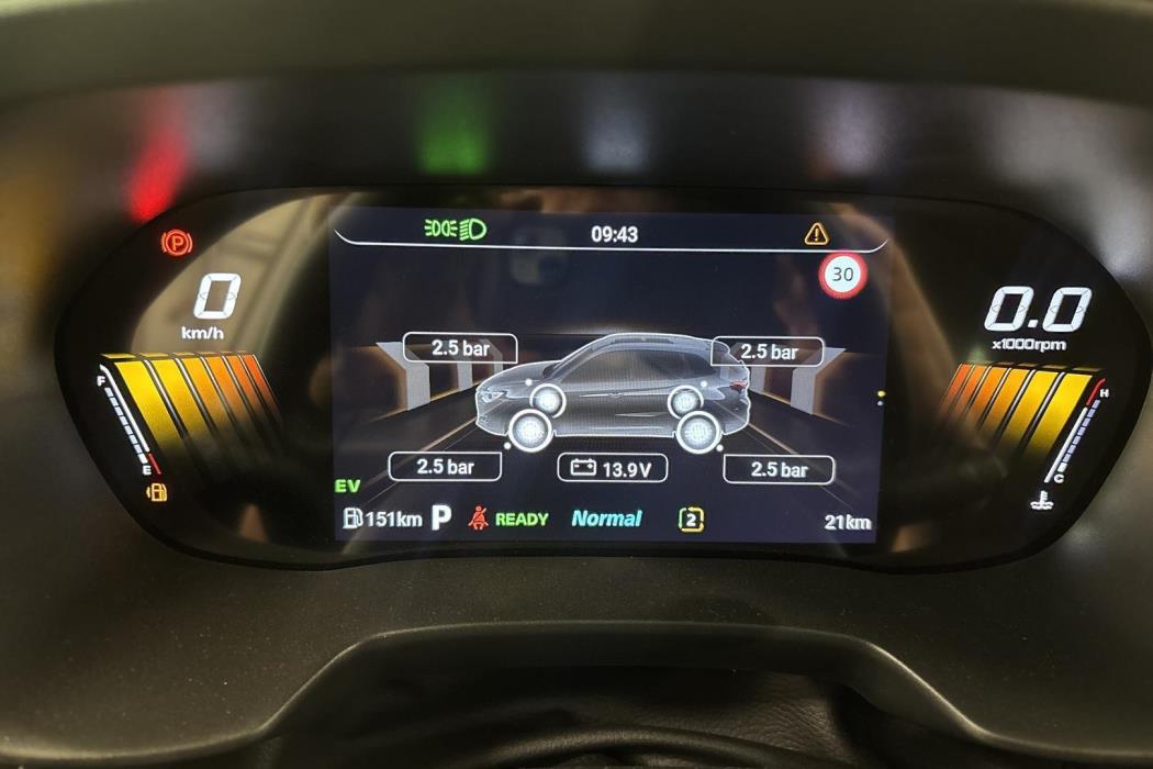 MG ZS 2025