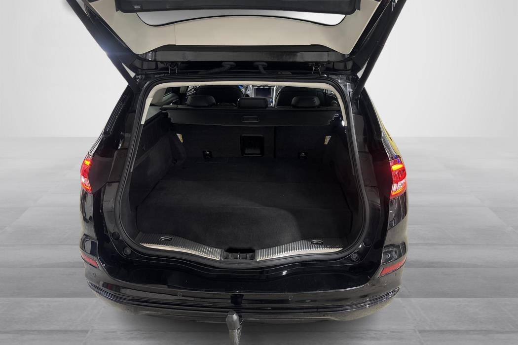 FORD MONDEO 2019