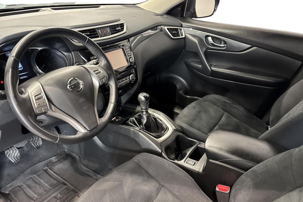 NISSAN X-TRAIL 2016