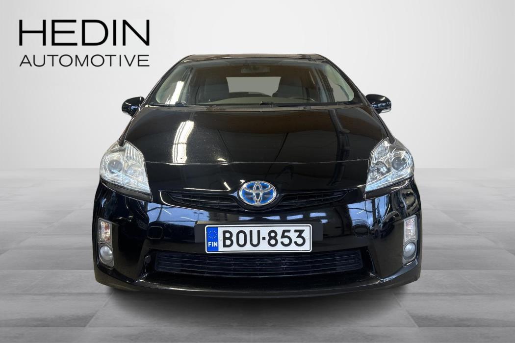 TOYOTA Prius 2011