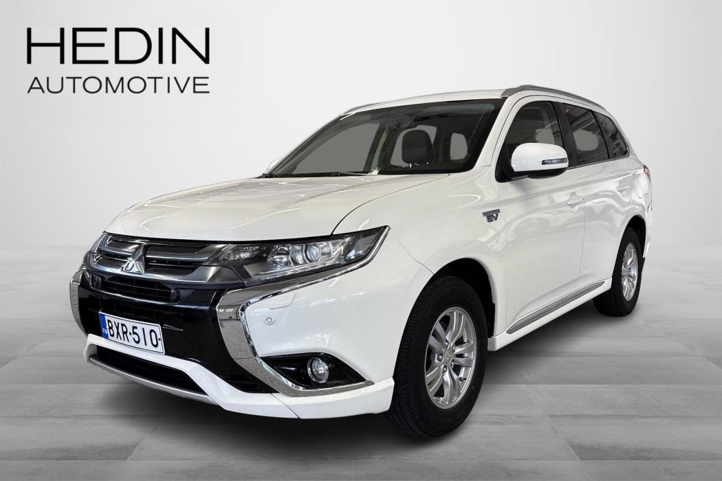 Mitsubishi Outlander PHEV 2016