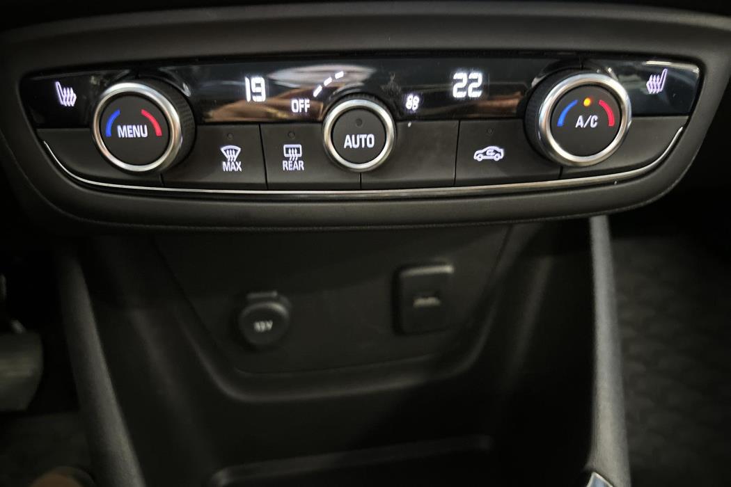 Opel Crossland X 2017