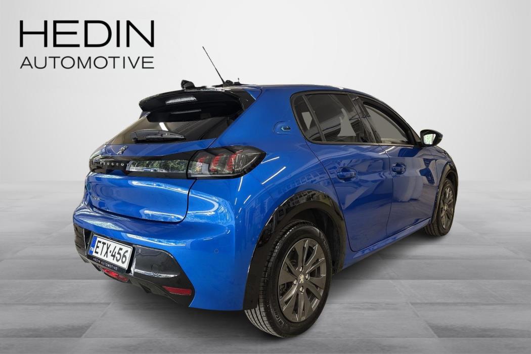 Peugeot e-208 2021