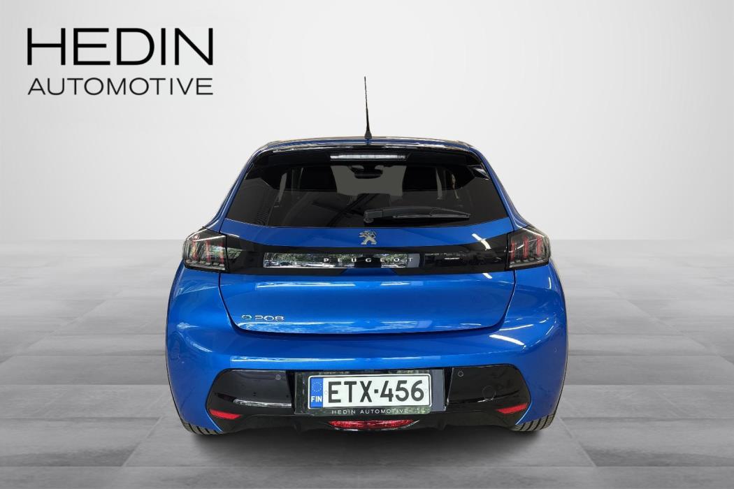 Peugeot e-208 2021
