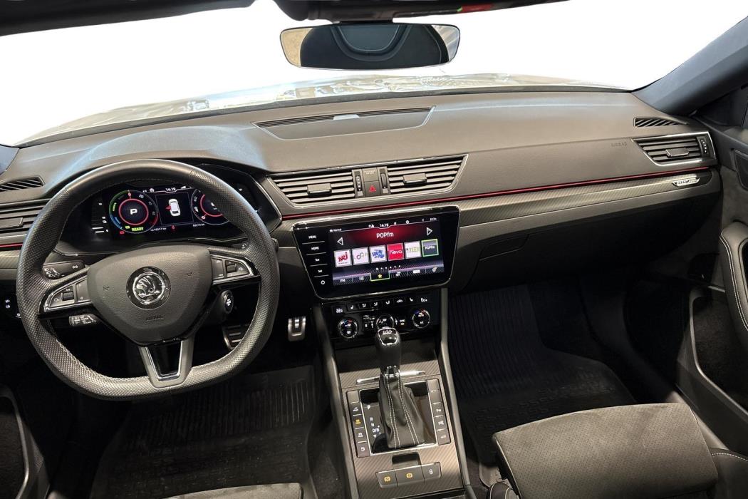 SKODA SUPERB 2020