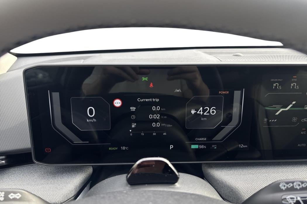 KIA EV4 2026