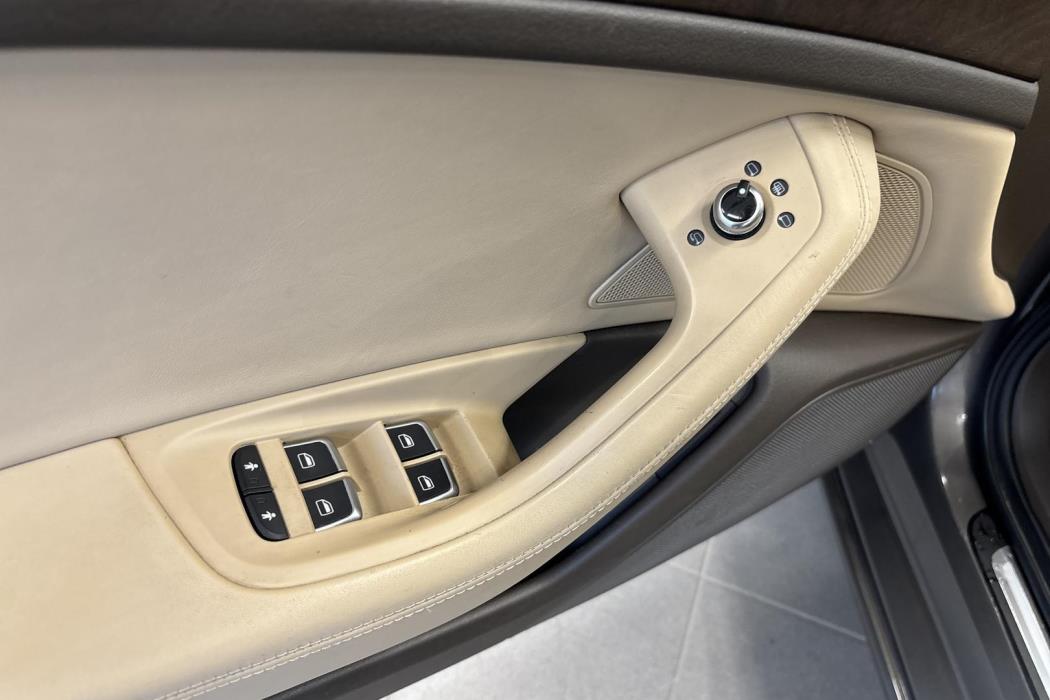 Audi A6 2012