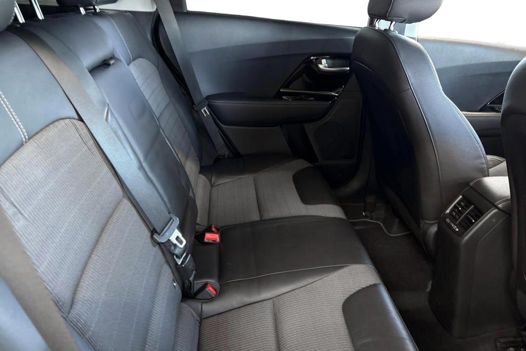 Kia Niro plug-in 2019
