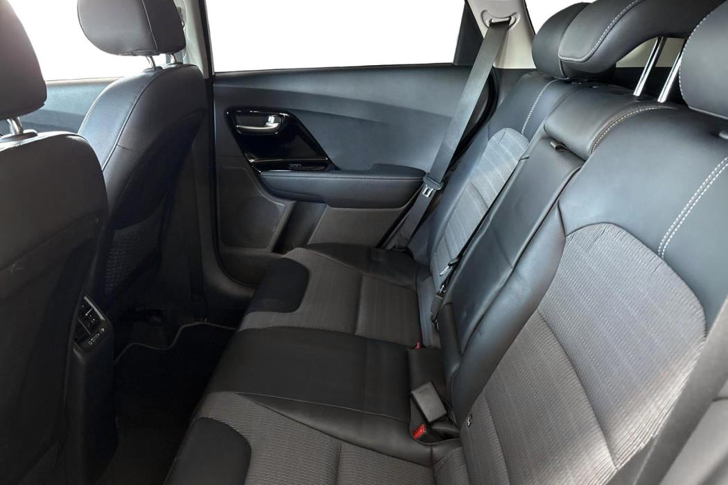 Kia Niro plug-in 2019
