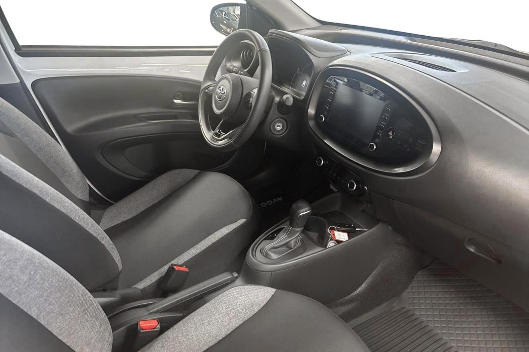 TOYOTA Aygo X 2022