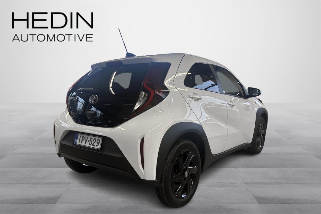 TOYOTA Aygo X 2022
