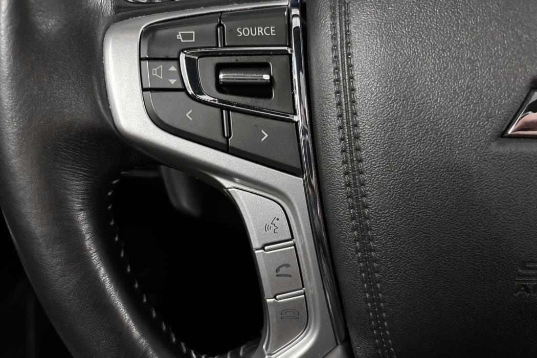 Mitsubishi Outlander PHEV 2021