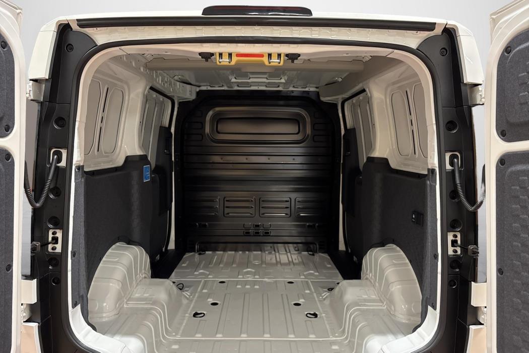 Kia PV5 Cargo 2026