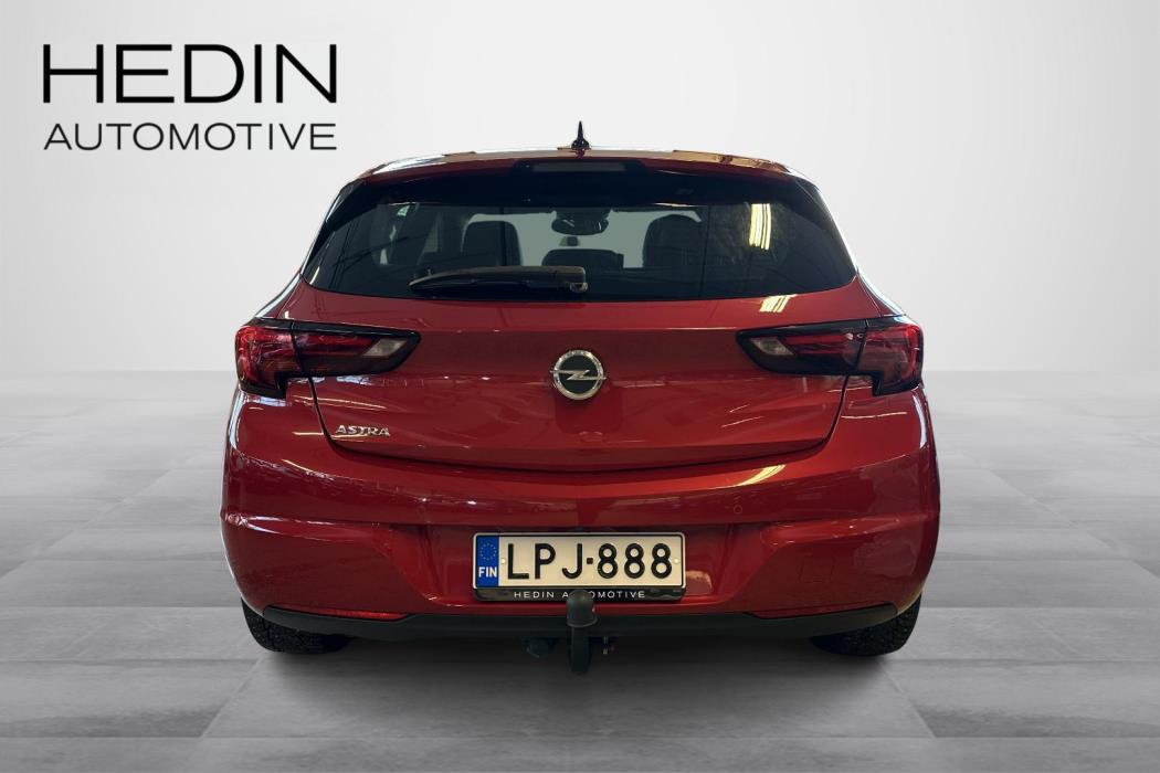 OPEL ASTRA 2021