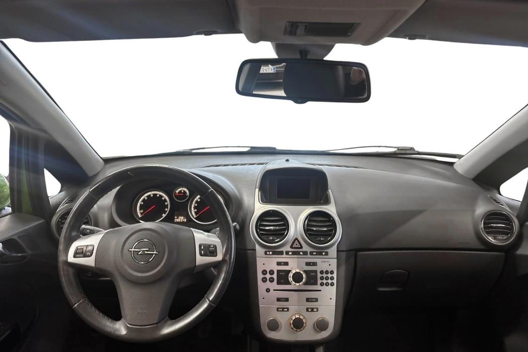 OPEL CORSA 2012