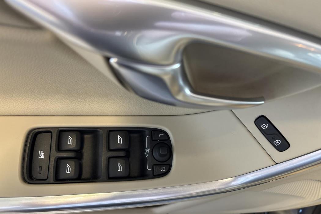 Volvo V60 2018
