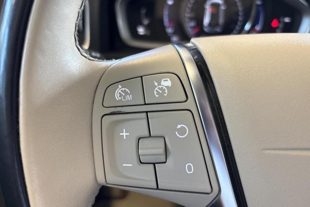 Volvo V60 2018