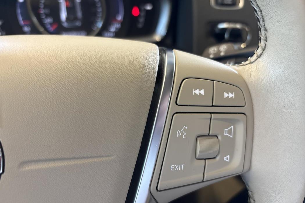 Volvo V60 2018