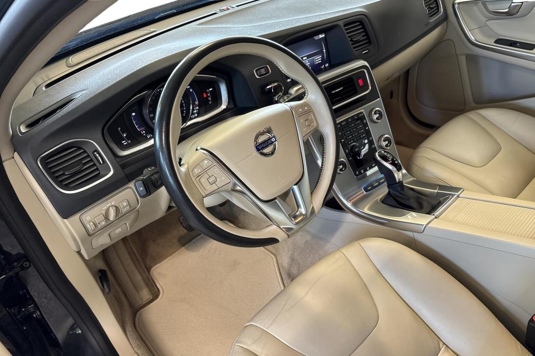 Volvo V60 2018