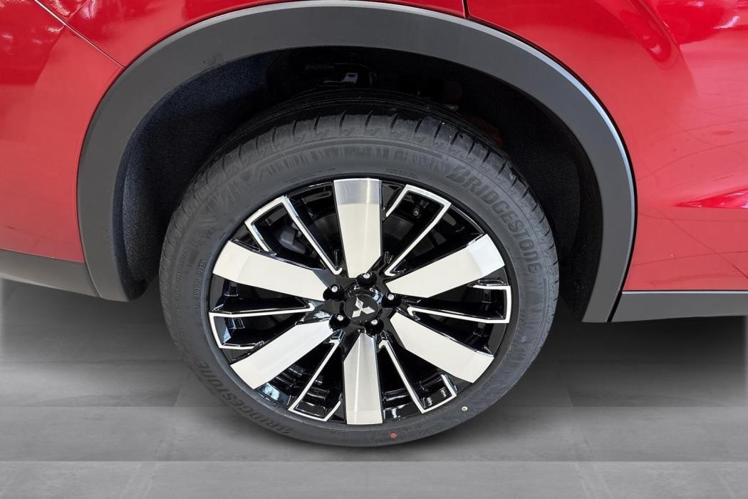 Mitsubishi Outlander 2026