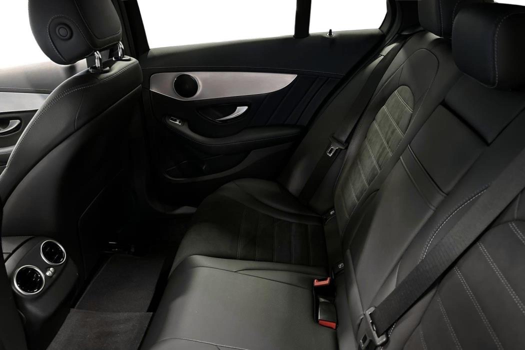 Mercedes-Benz C 2021