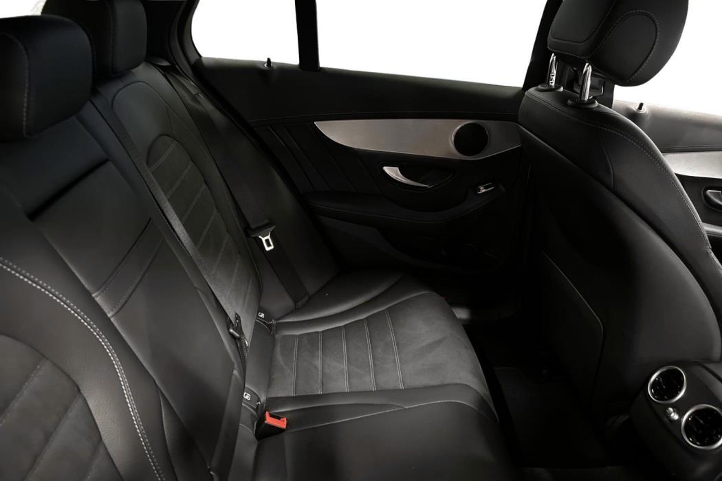 Mercedes-Benz C 2021