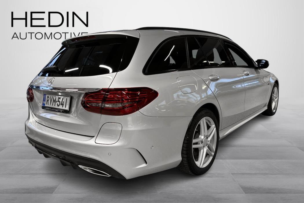 Mercedes-Benz C 2021