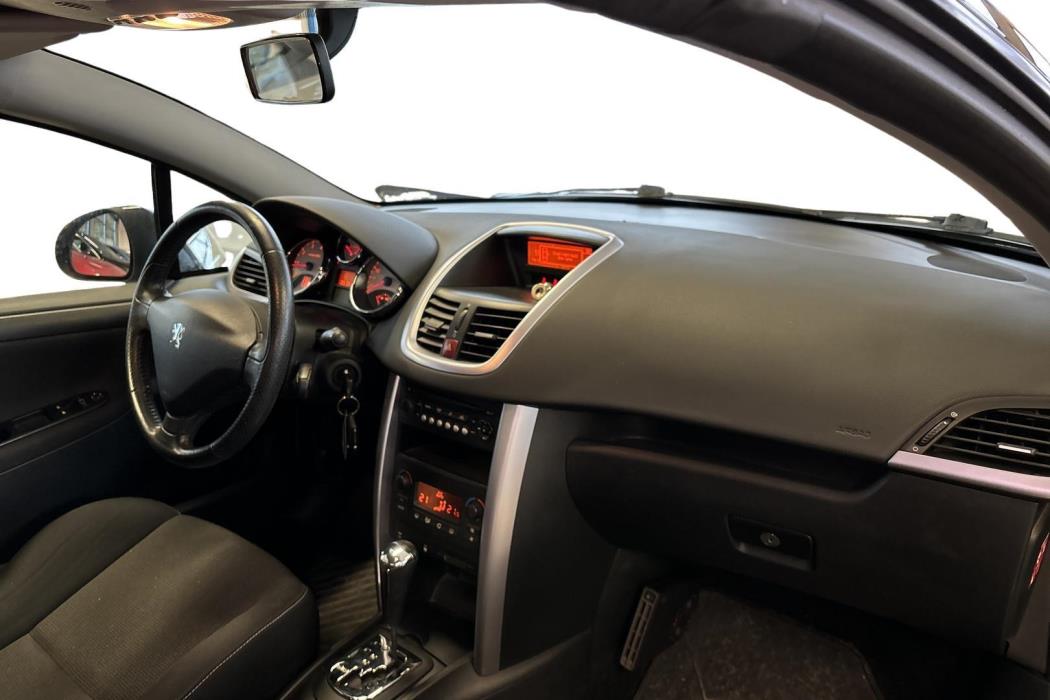 PEUGEOT 207 2008