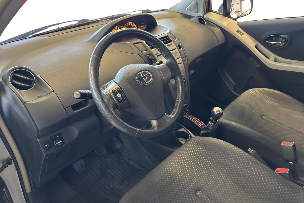 Toyota Yaris 2010