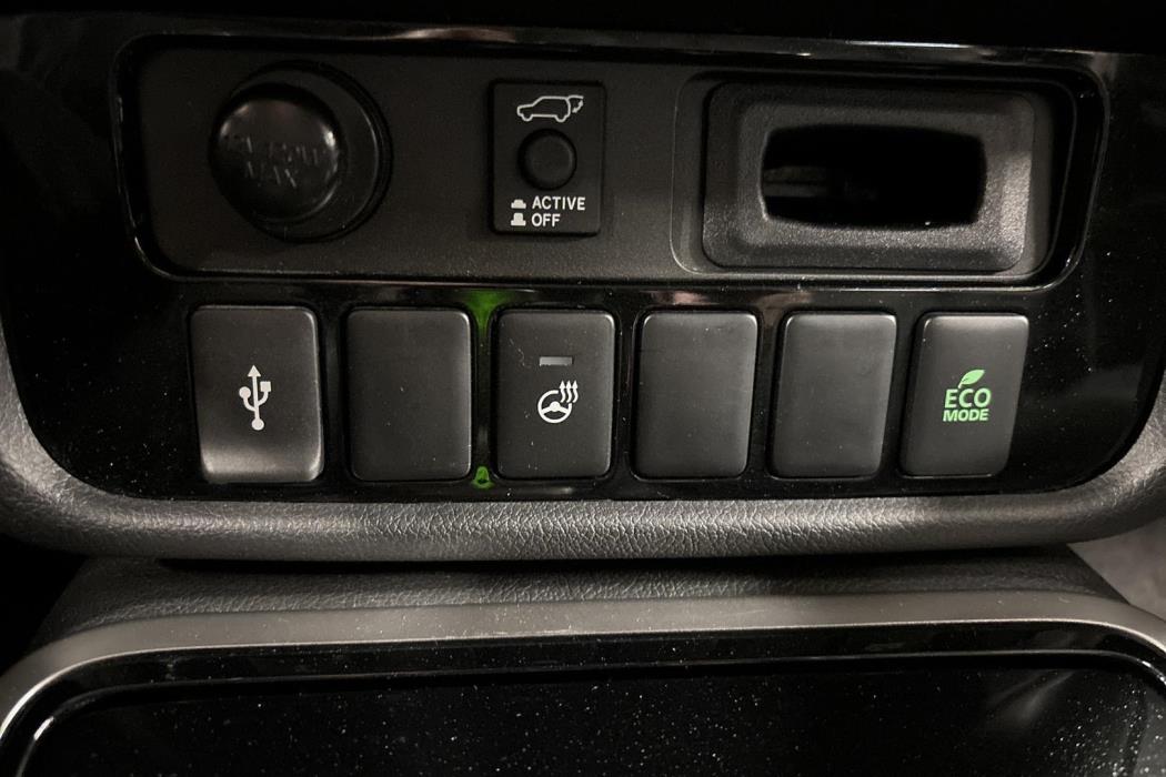 MITSUBISHI Outlander PHEV 2021