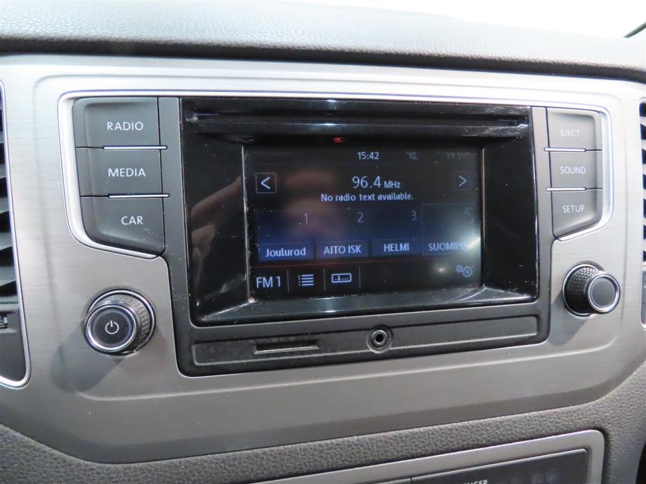 VOLKSWAGEN Golf Sportsvan 2015