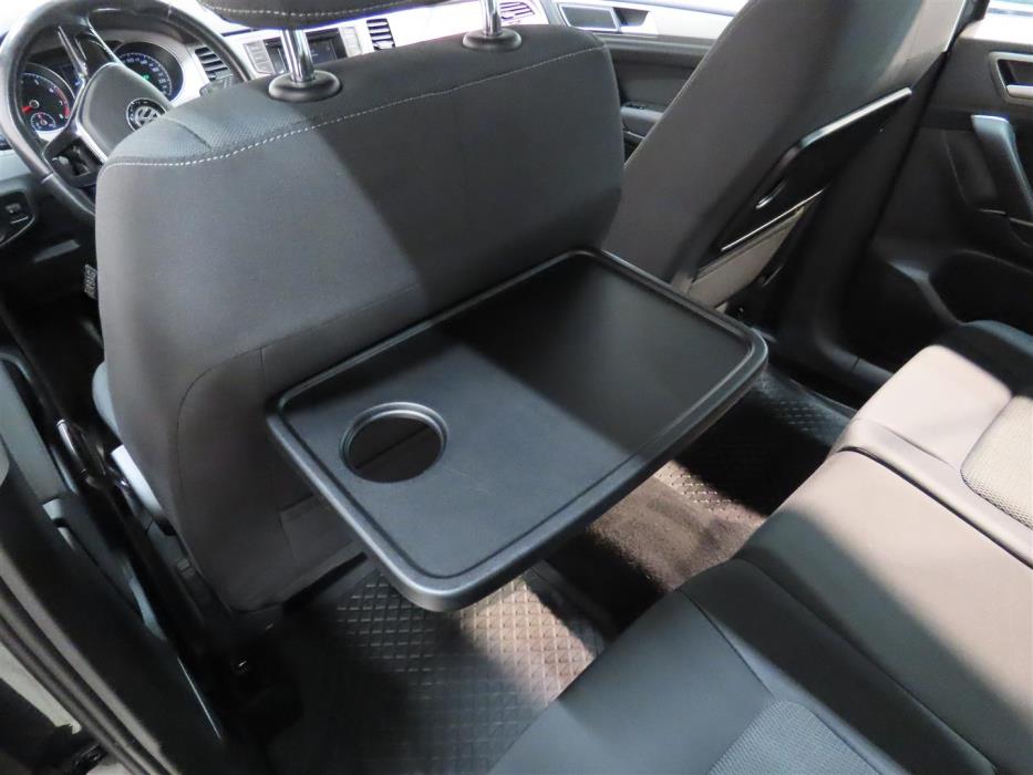 VOLKSWAGEN Golf Sportsvan 2015