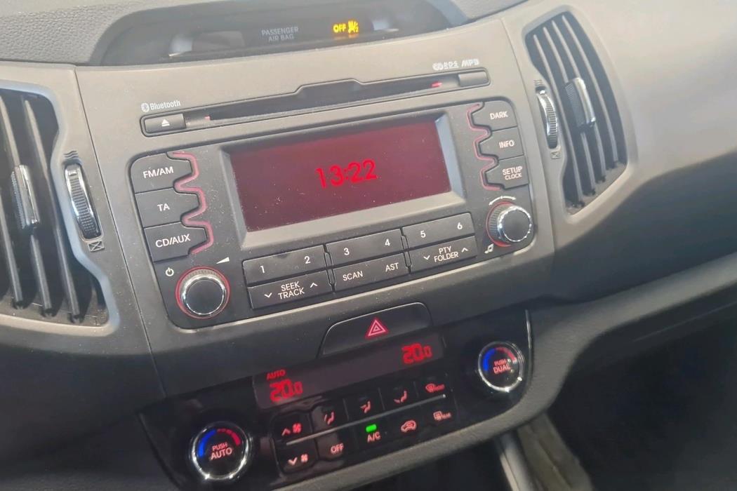 KIA SPORTAGE 2012