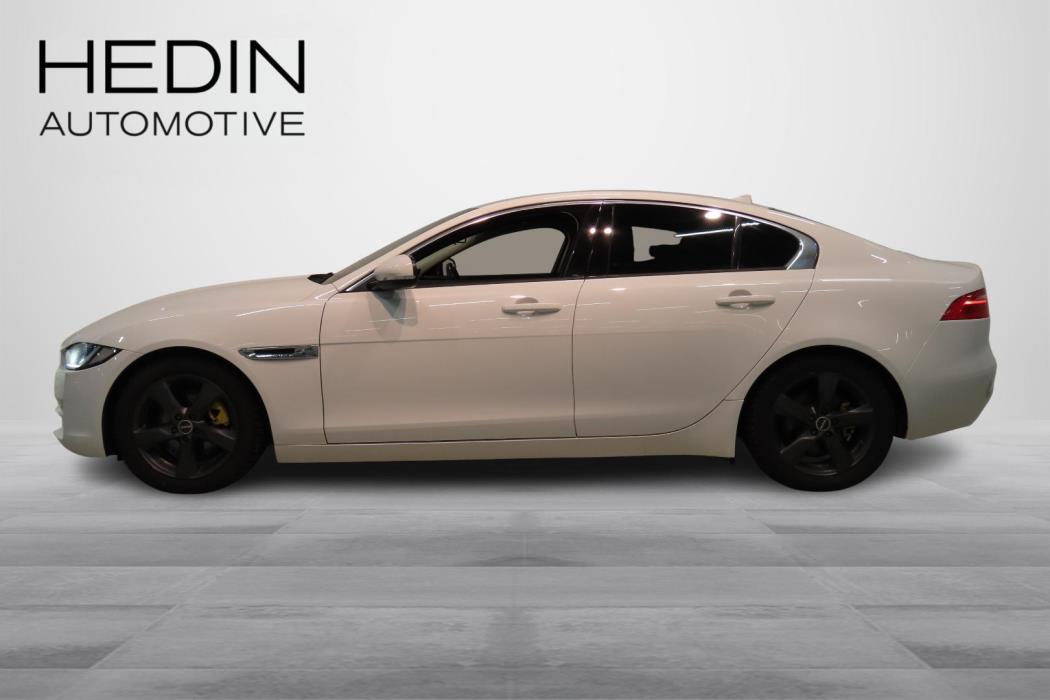 JAGUAR XE 2016
