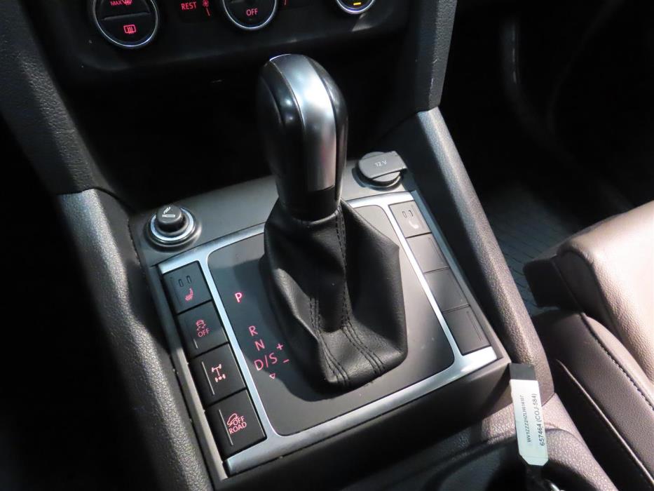 VOLKSWAGEN Amarok 2020