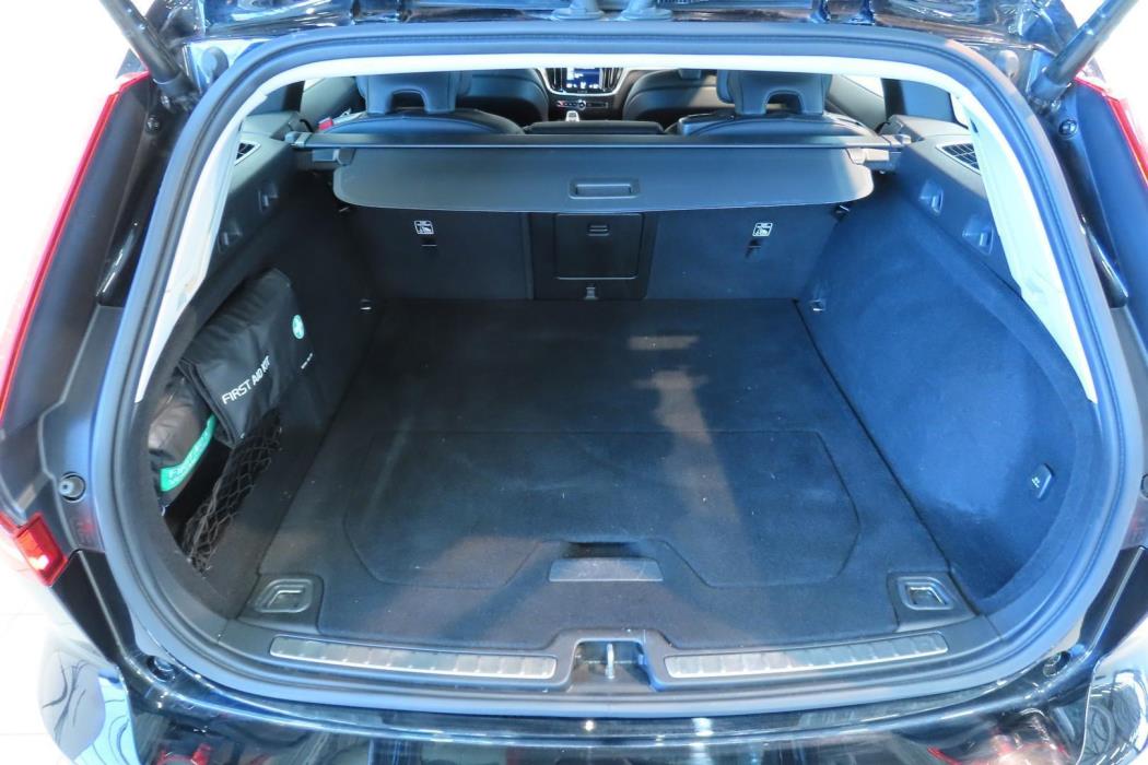 Volvo V60 2022