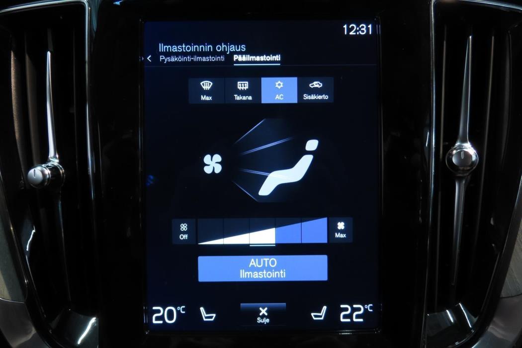 Volvo V60 2022