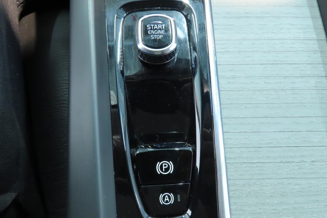 Volvo V60 2022