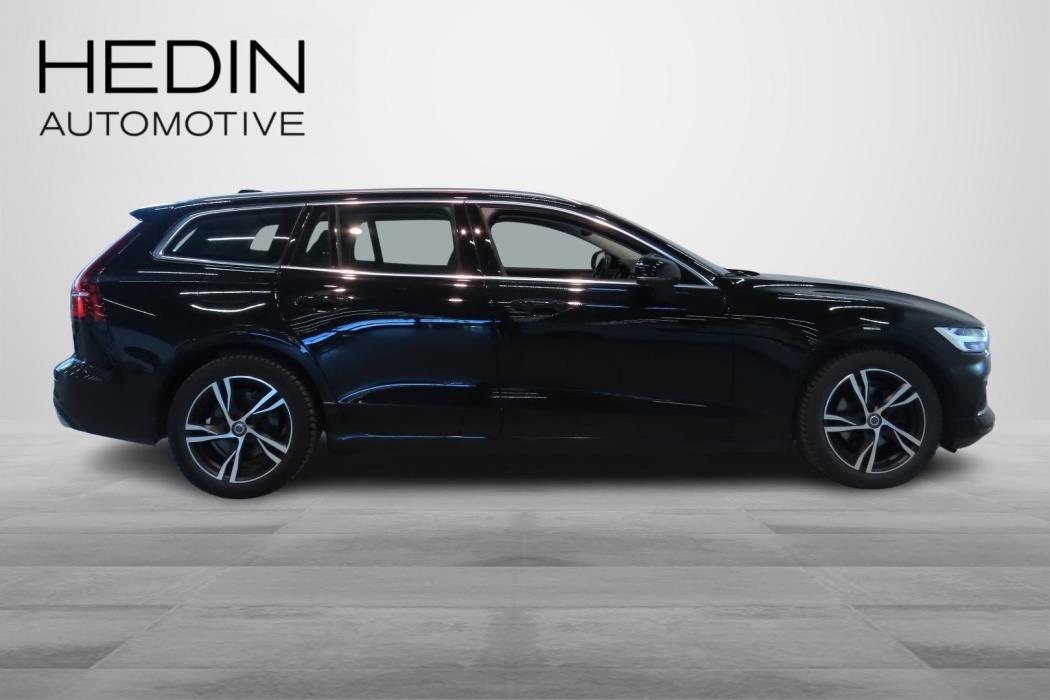 Volvo V60 2022