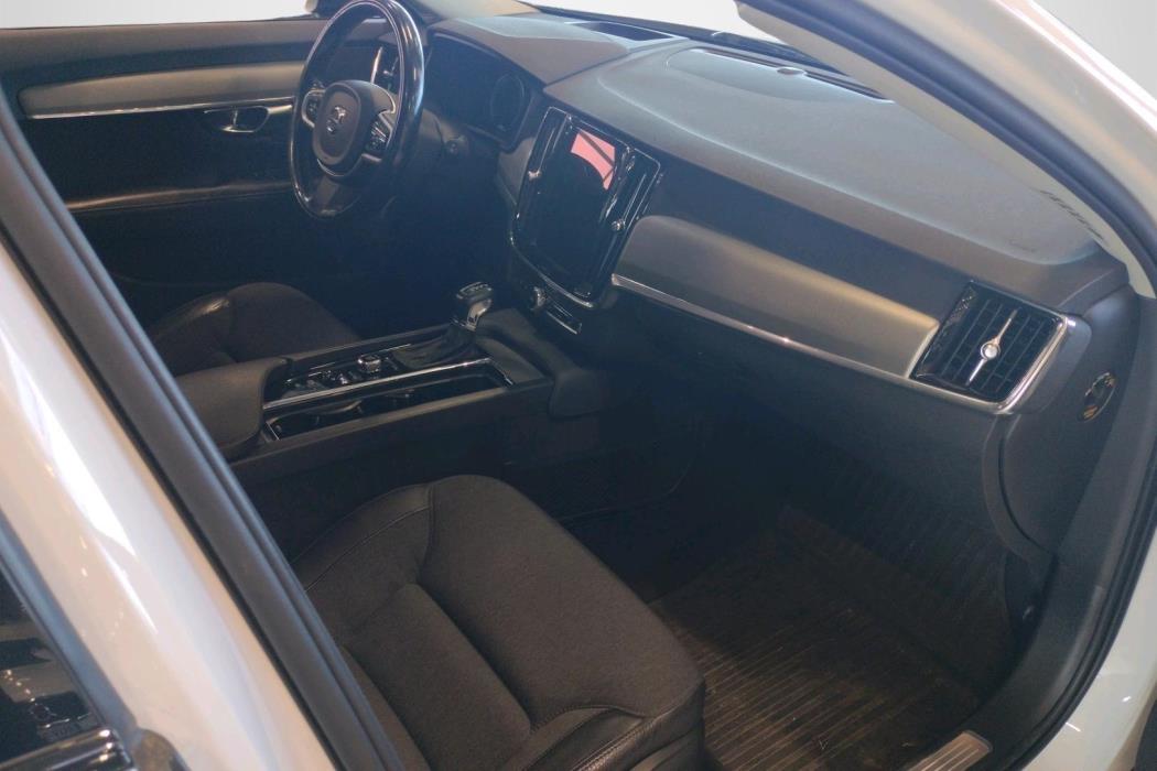 Volvo V90 Cross Country 2020